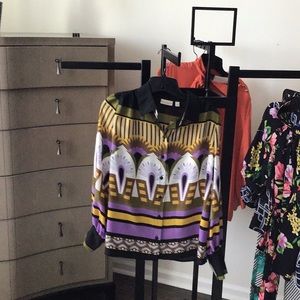 Eva Mendes button up blouse